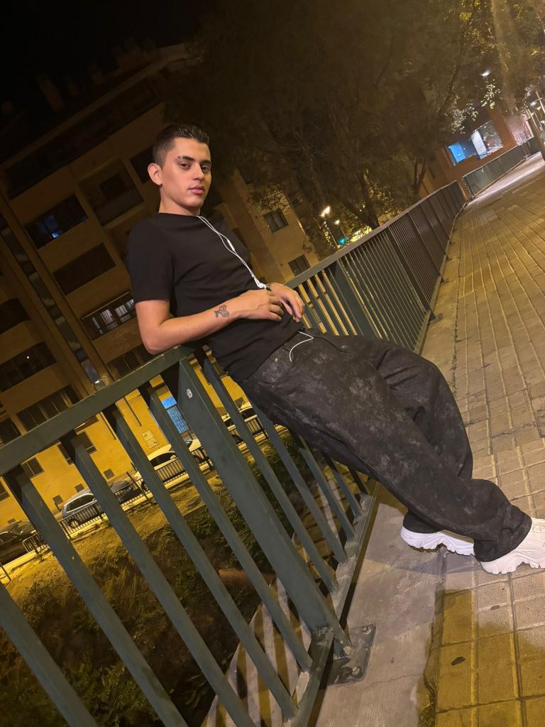 Chico busca chica en Madrid: 