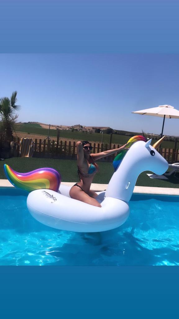 614104467: Transexual en Cádiz