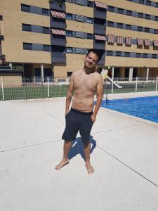 687236941: Chico busca chica en Madrid