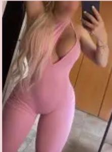 605897279: Chica busca chico en Navarra