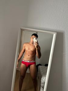 624423531: Chico busca chica en Tenerife