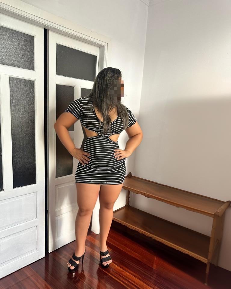 Chica busca chico en Lugo: 