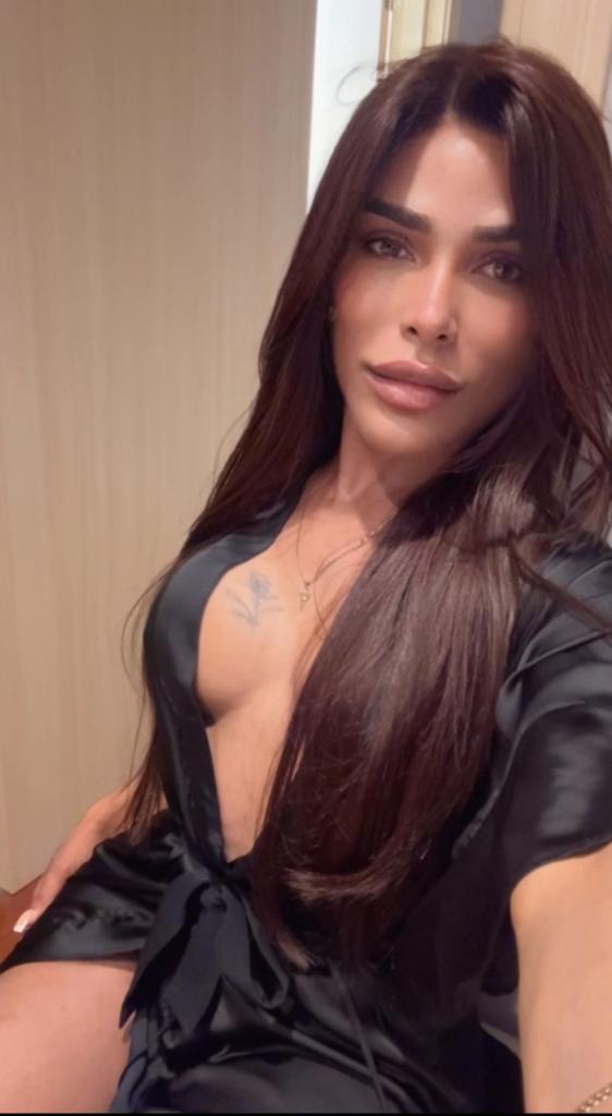 647662346: Travesti en Barcelona