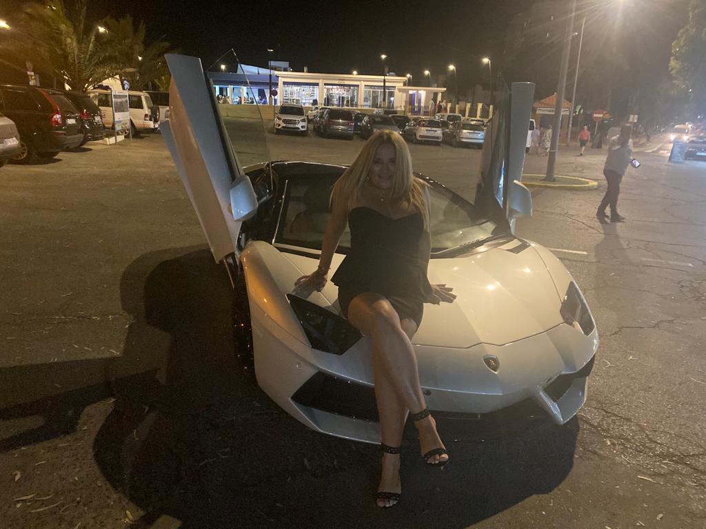 654464155: Chica busca chico en Huelva