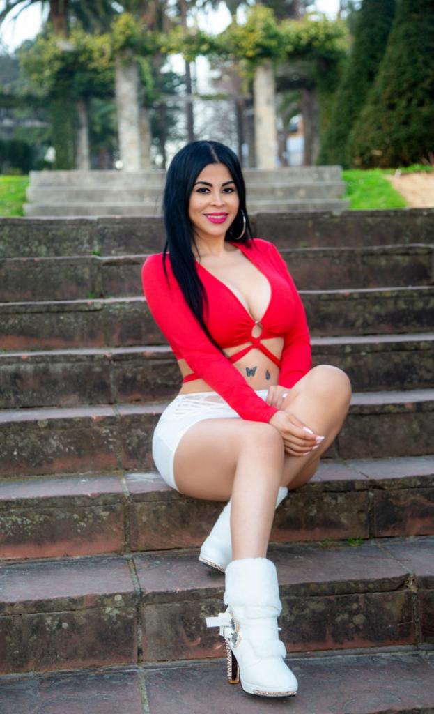 Chica busca chico en Asturias: 