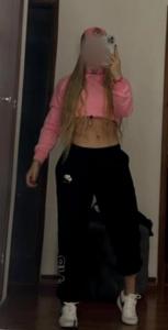 613433146: Chica busca chico en Sevilla