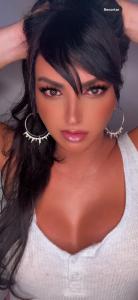 614104467: Transexual en Cádiz