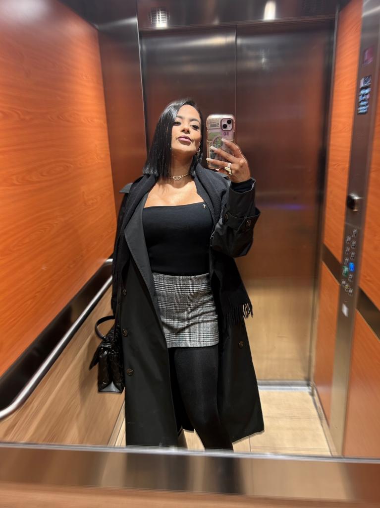 Chica busca chico en Ibiza: 