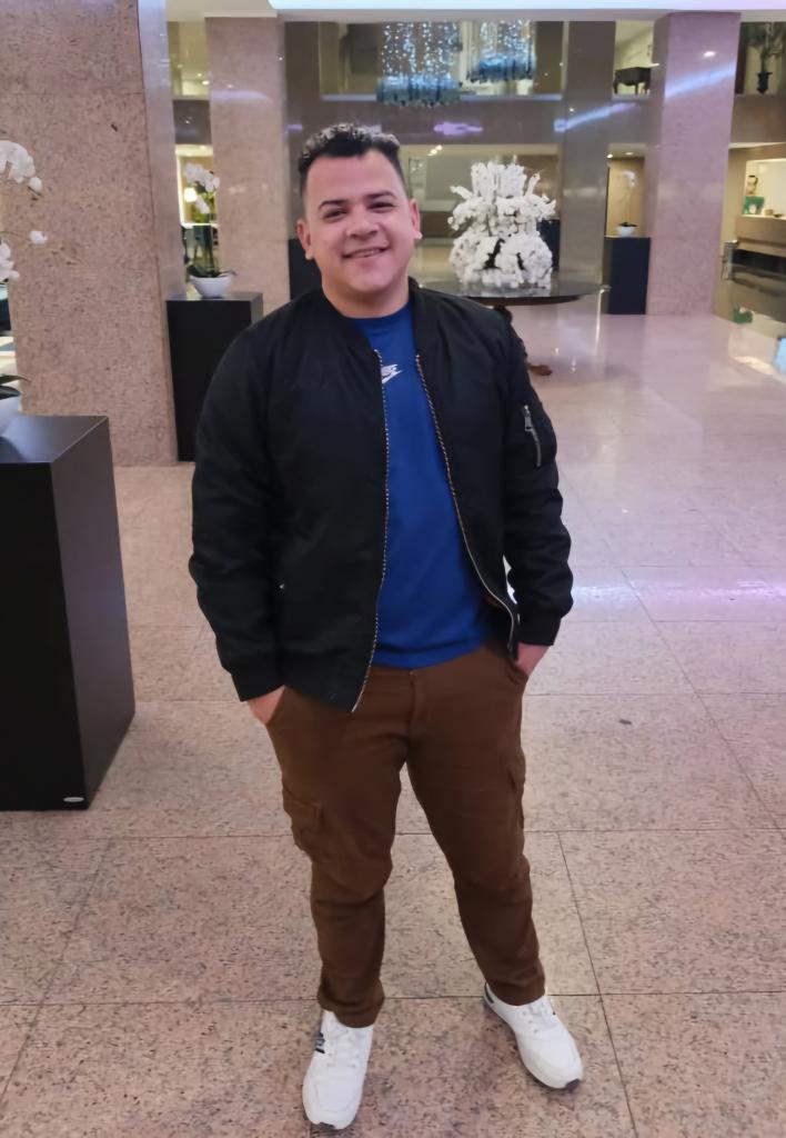 Chico busca chica en Pontevedra: 