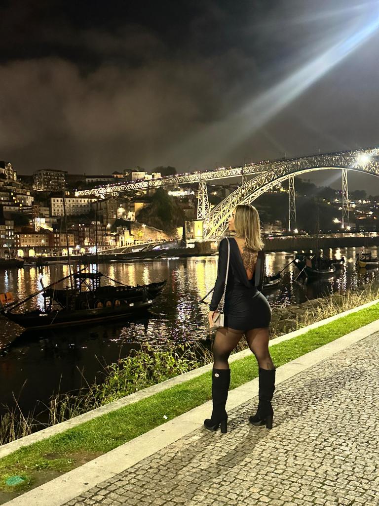 657601950: Chica busca chico en Málaga