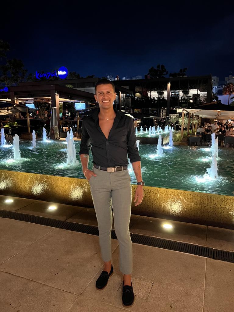 Chico busca chica en Pontevedra: 