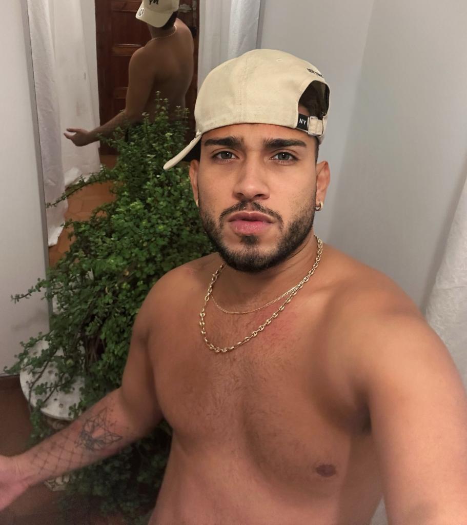 Chico busca chica en Mallorca: 