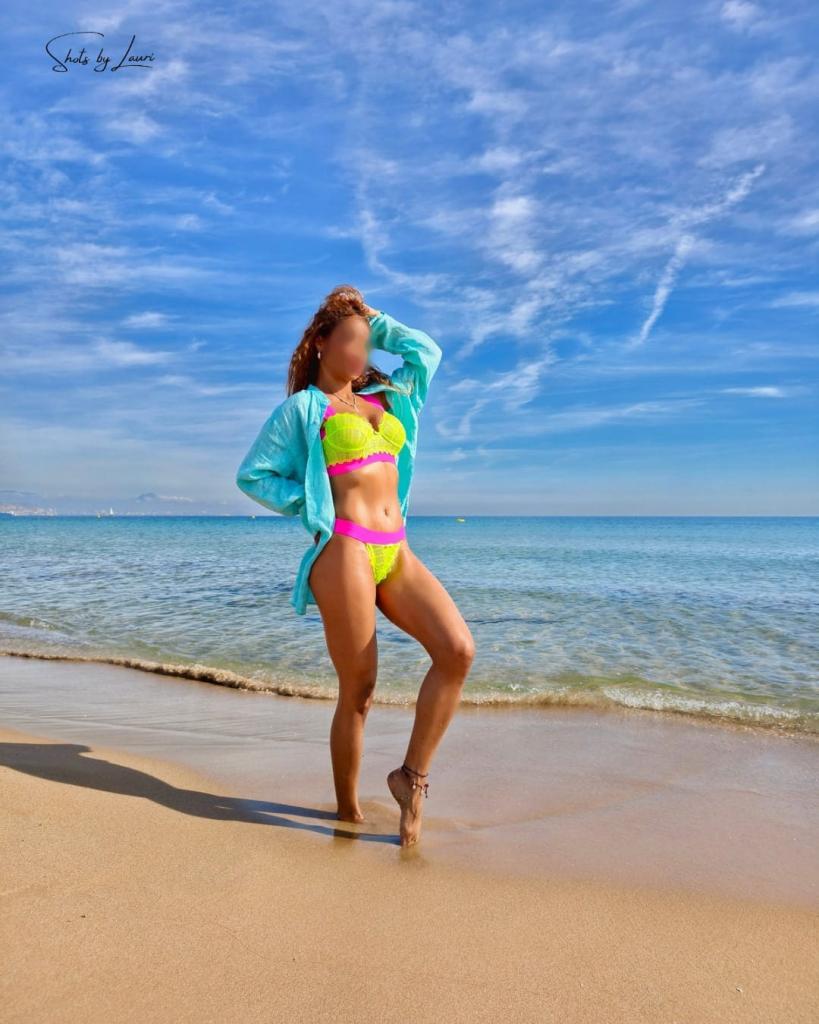 Chica busca chico en Alicante: 