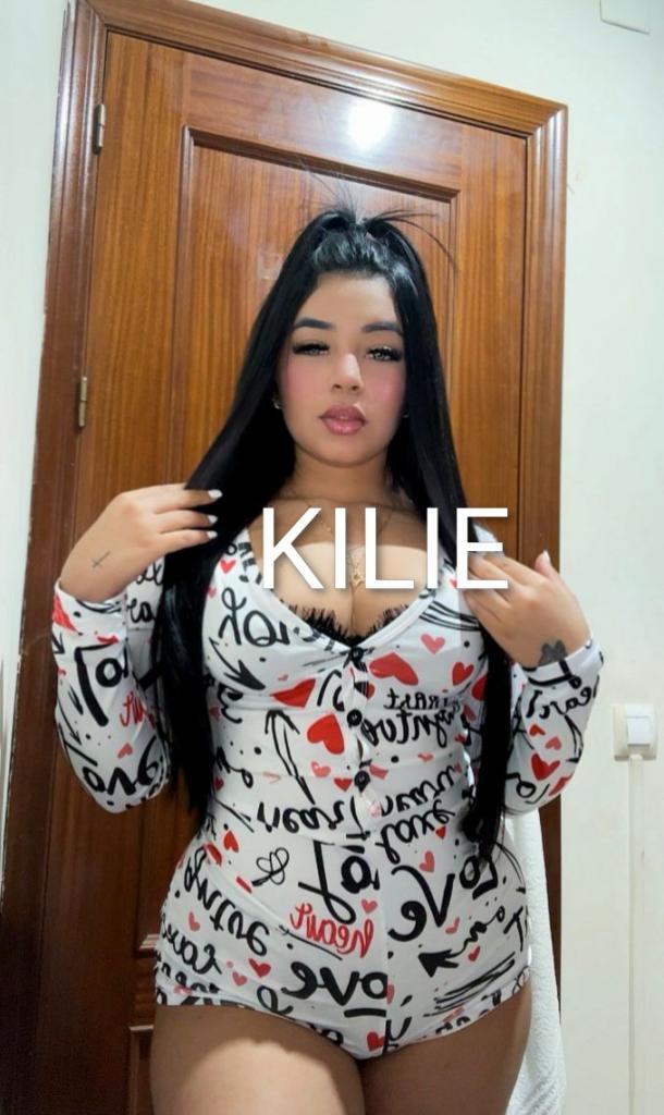 Chica busca chico en Sevilla: 