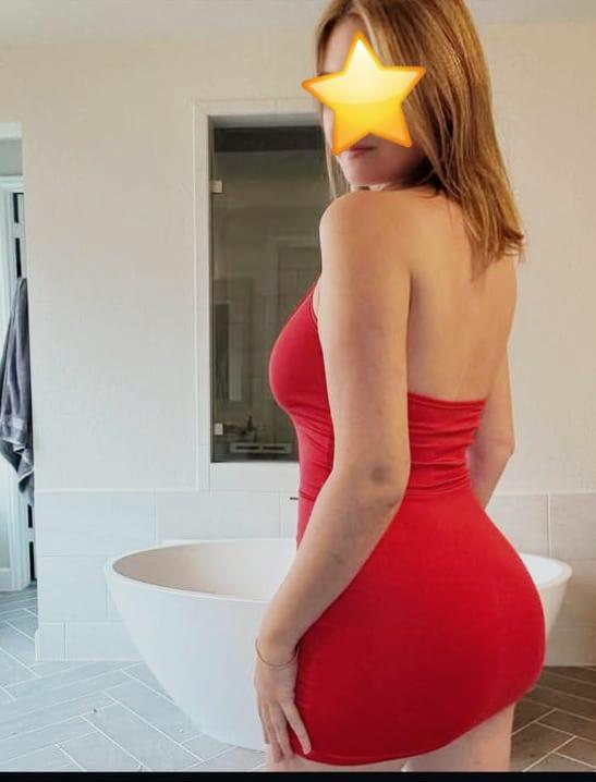 654137743: Chica busca chico en Málaga