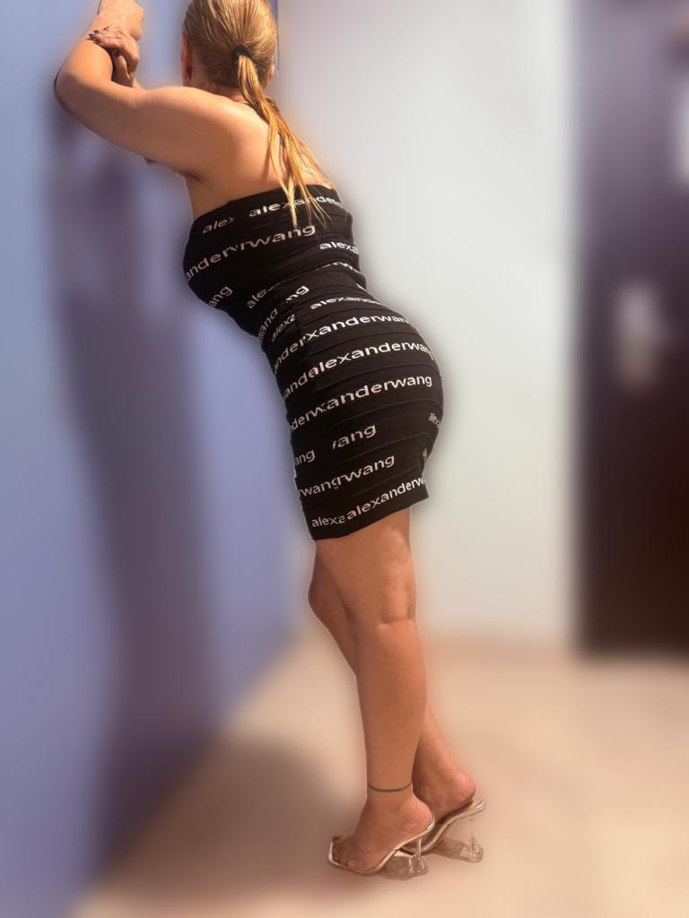 Chica busca chico en Sevilla: 