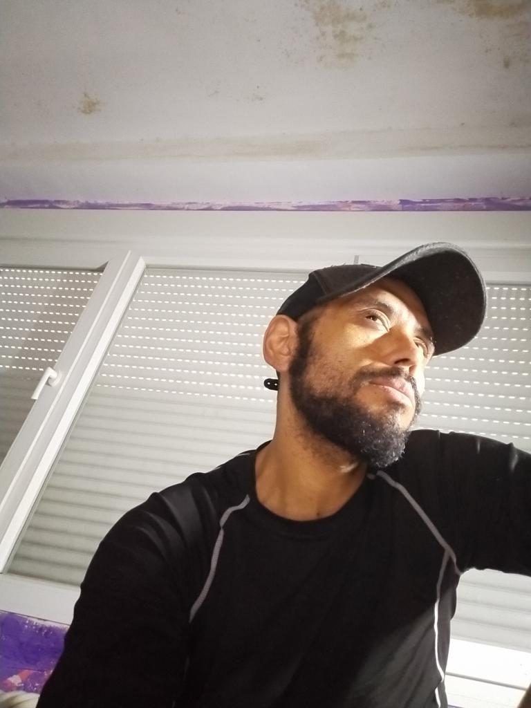 Chico busca chica en Asturias: 