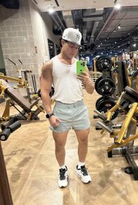 604394307: Chico busca chica en Madrid