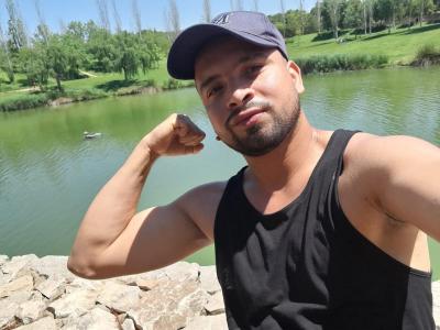 Chico busca chica en Alicante: 