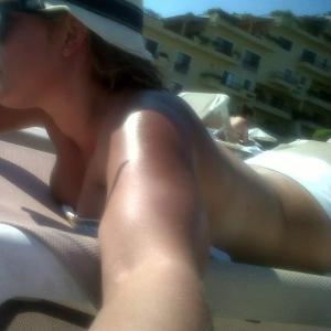 622465673: Chica busca chico en Sevilla