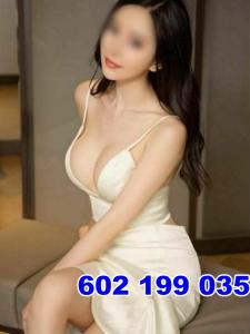 602199035: Chica busca chico en Barcelona