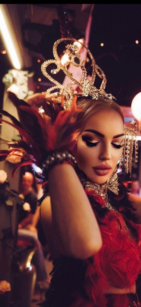 Chica busca chico en Alicante: 