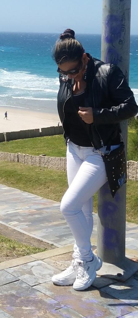 Chica busca chico en La Coruña: 