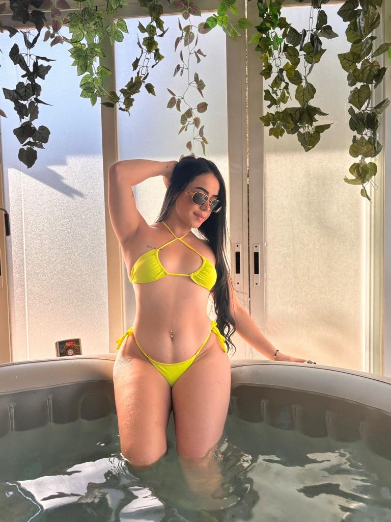 Chica busca chico en Madrid: Chica busca chico