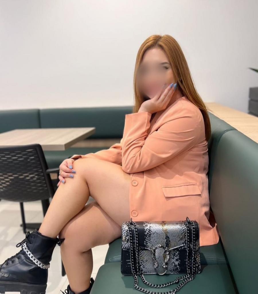 Chica busca chico en Gerona: 