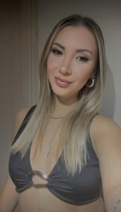 621040899: Chica busca chico en Almería