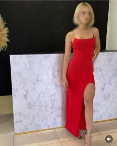 655237679: Chica busca chico en Sevilla