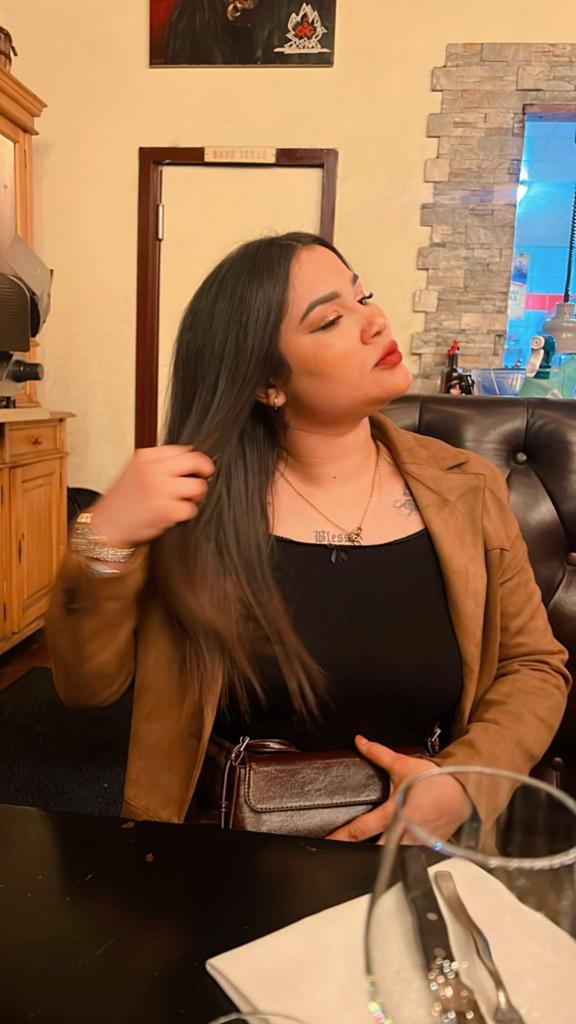 Chica busca chico en Barcelona: 