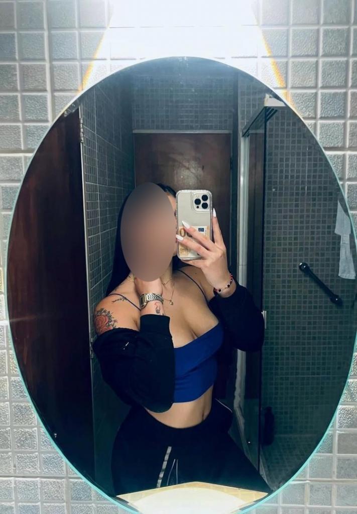 672887145: Chica busca chico en Tenerife