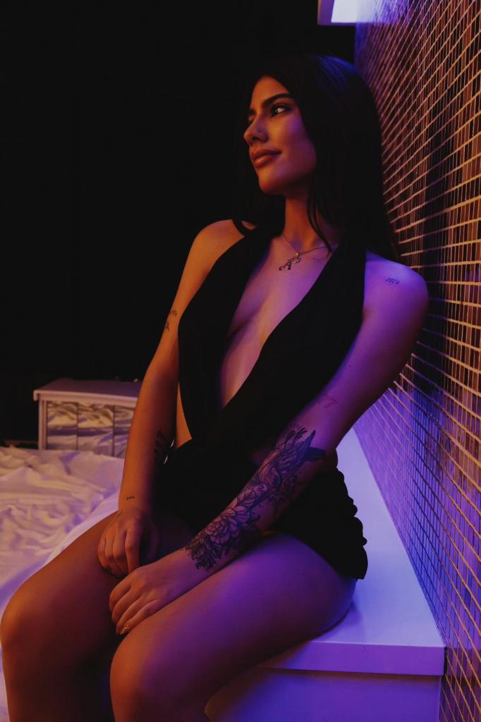 Chica busca chico en Madrid: 