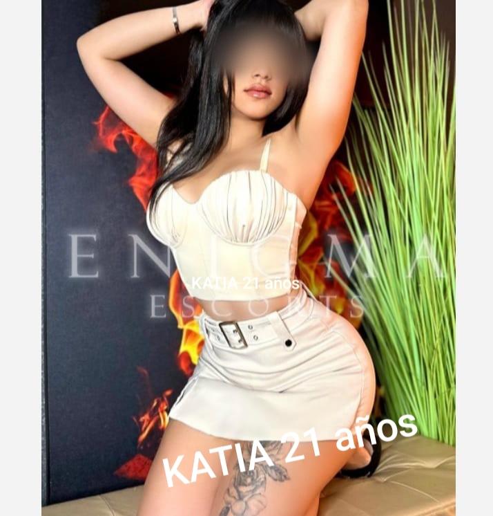 Chica busca chico en Toledo: Chica busca chico