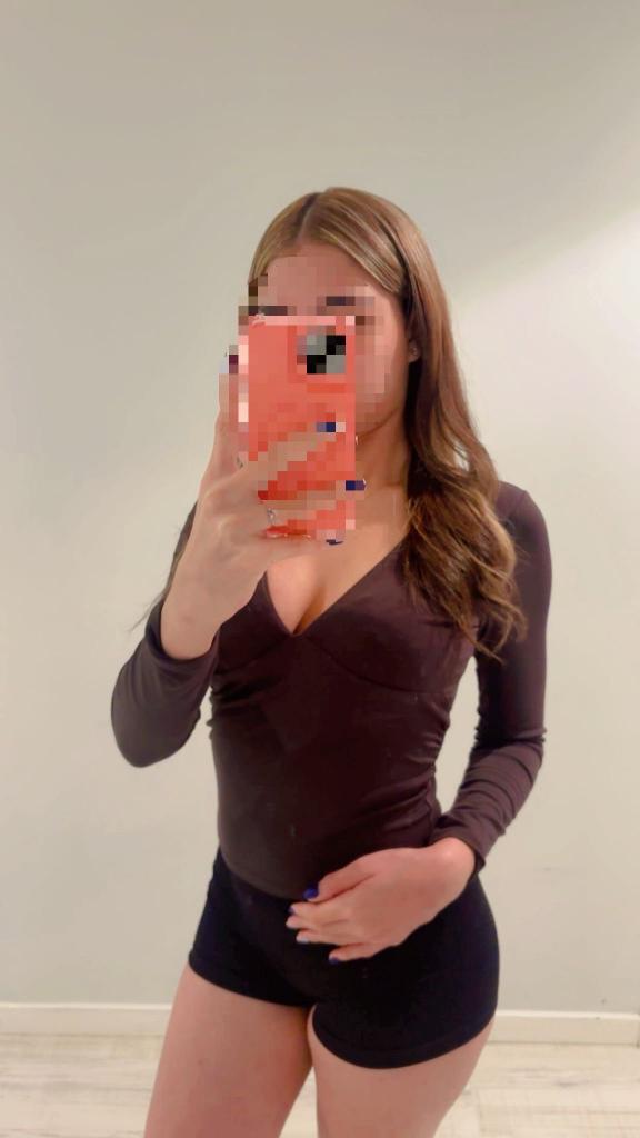 Chica busca chico en Cádiz: 