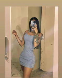 637065342: Chica busca chico en Madrid