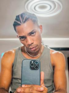 685986647: Chico busca chica en Cádiz