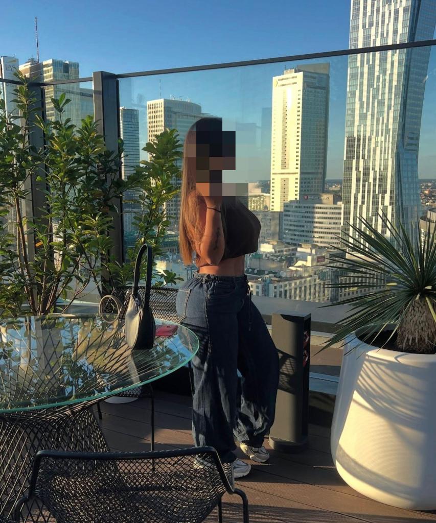 Chica busca chico en Tenerife: 