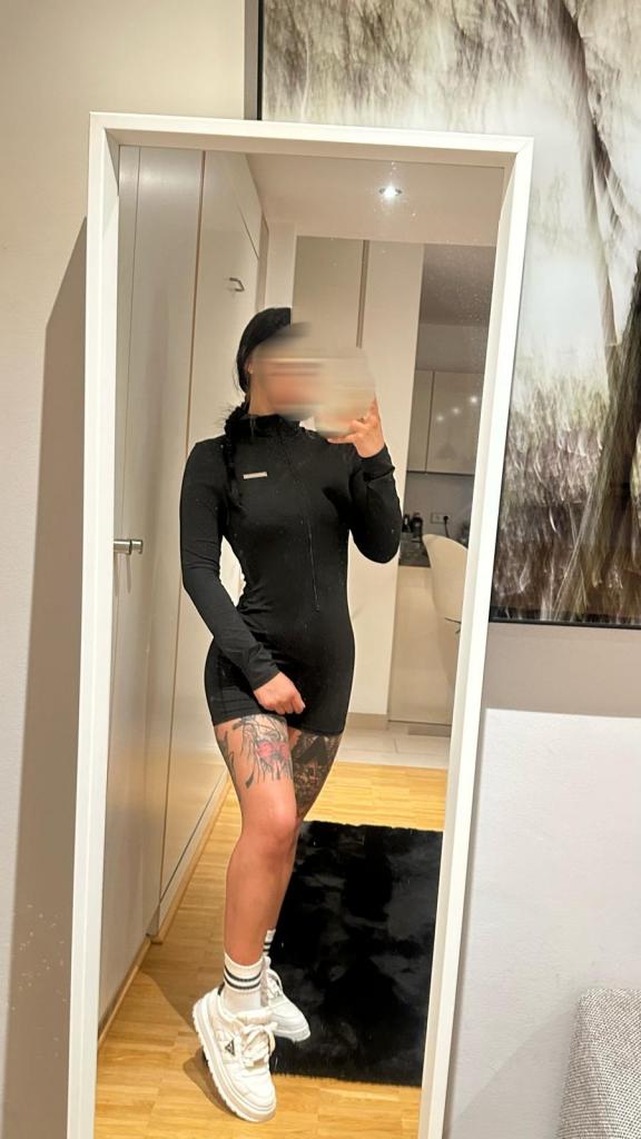 Chica busca chico en Cádiz: 