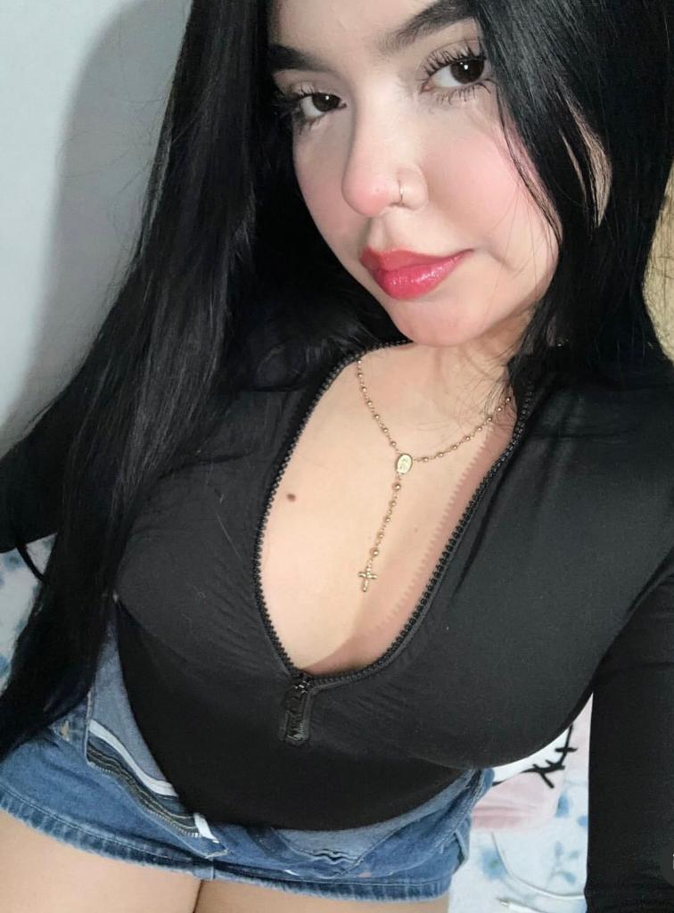 Chica busca chico en Málaga: Chica busca chico