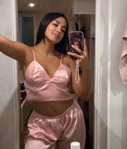 Chica busca chico en Cádiz: 