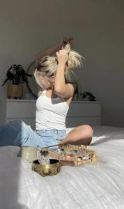 634057072: Chica busca chico en Alicante