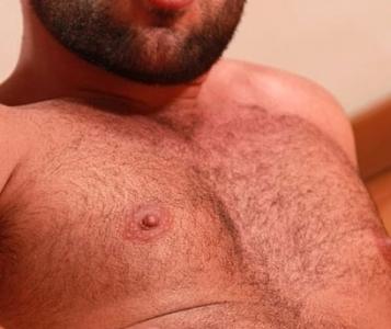 Chico busca chica en Málaga: 