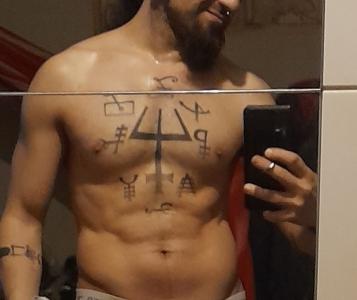 604012507: Chico busca chica en Madrid