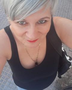 604103364: Chica busca chico en Madrid