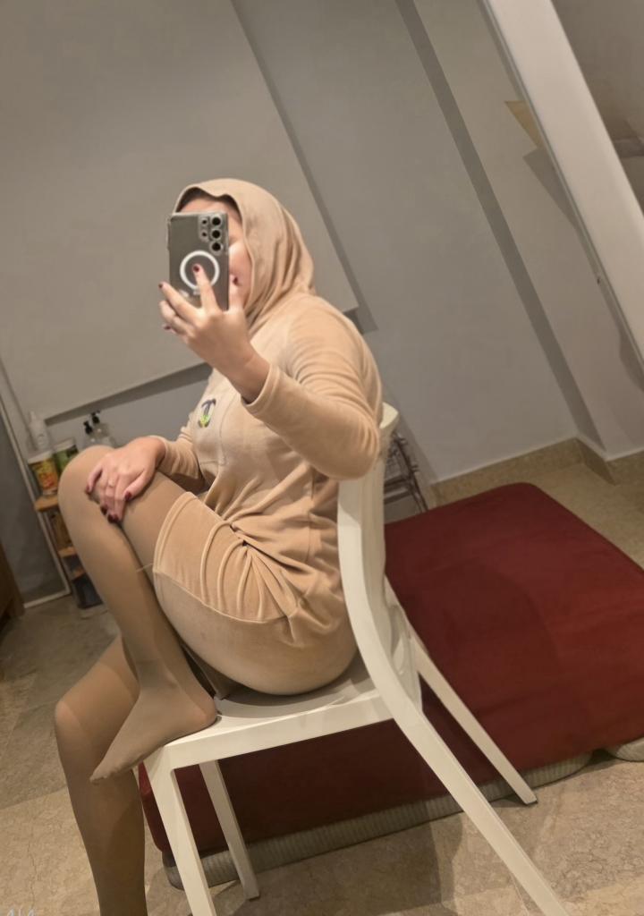 Chica busca chico en Sevilla: 