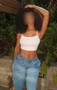 656777200: Chica busca chico en Barcelona