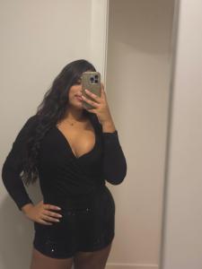 670860324: Chica busca chico en Madrid