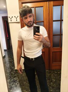 666774719: Chico busca chica en Sevilla